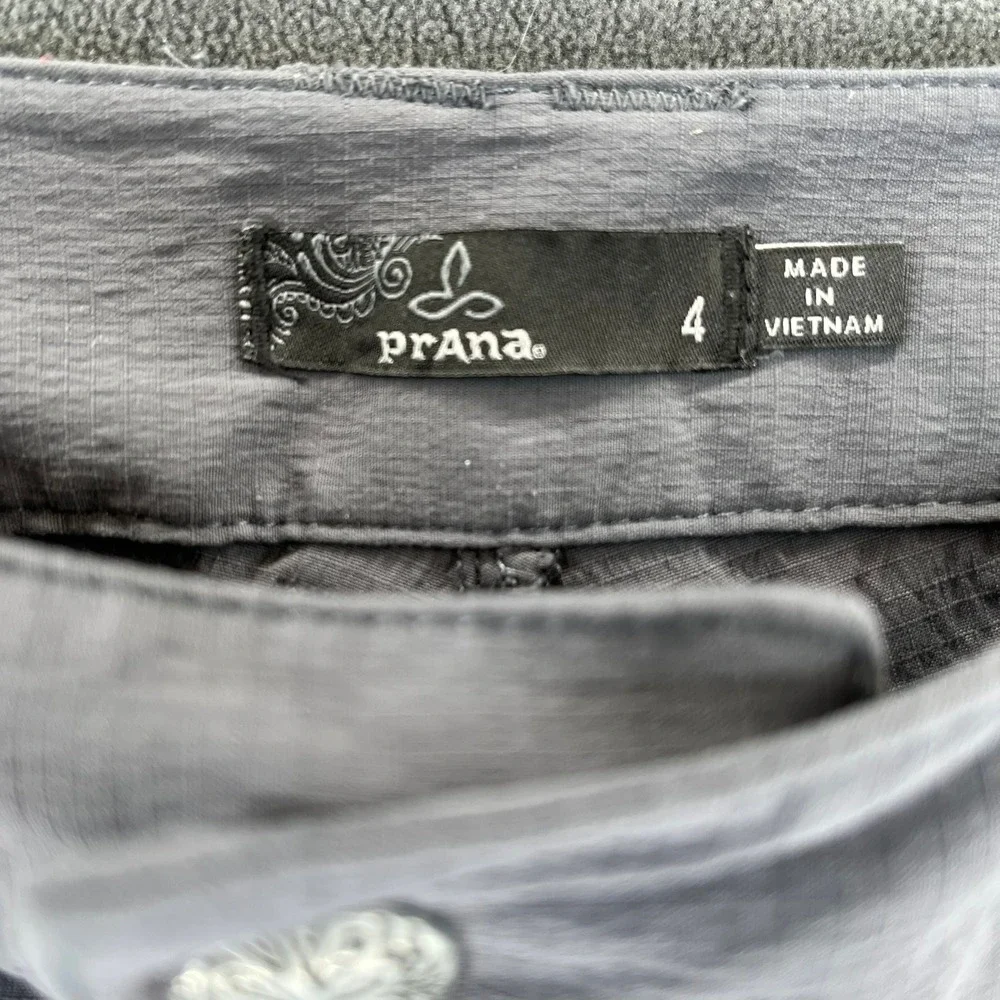 Prana Zion Shorts Womens 4 Gray Hiking Cargo Ripstop Stretch Outdoor Casual